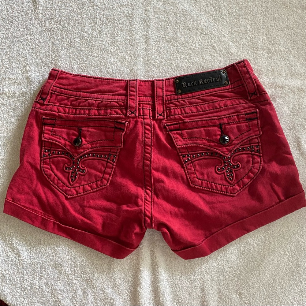 Rock Revival Red Shorts Size 29